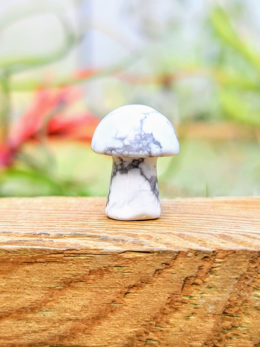 Mini Howlite Crystal Mushroom