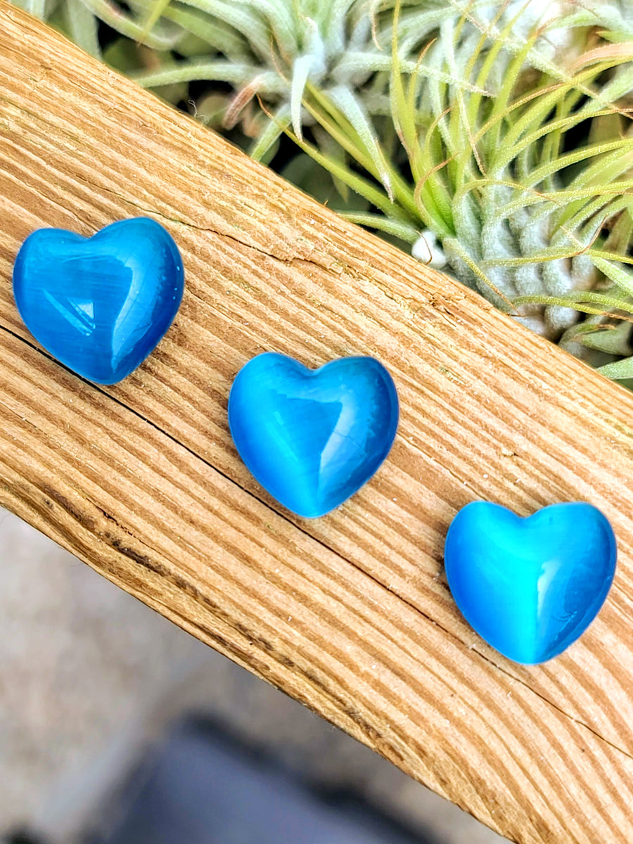 Mini Blue Cats Eye Crystal Heart