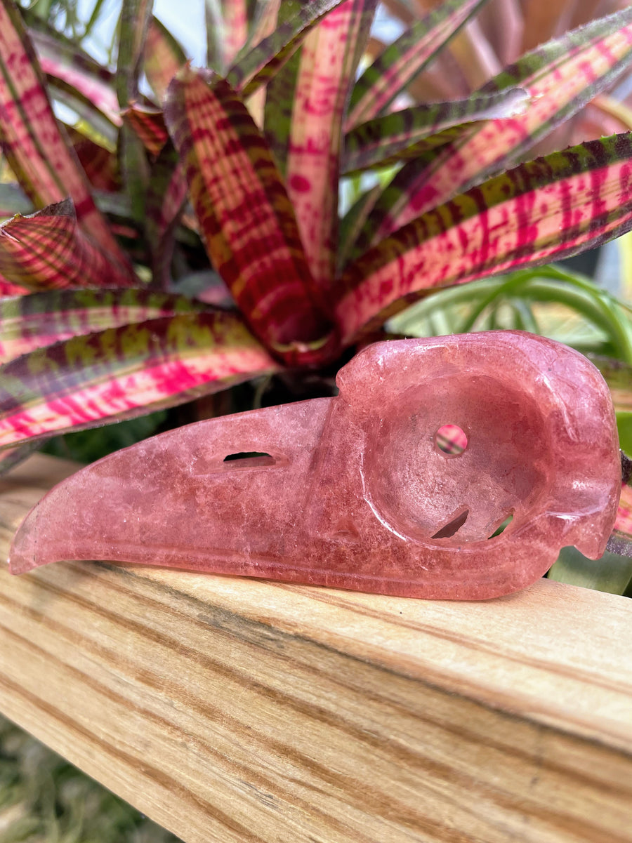 Strawberry Quartz Raven Skull Crystal Carving