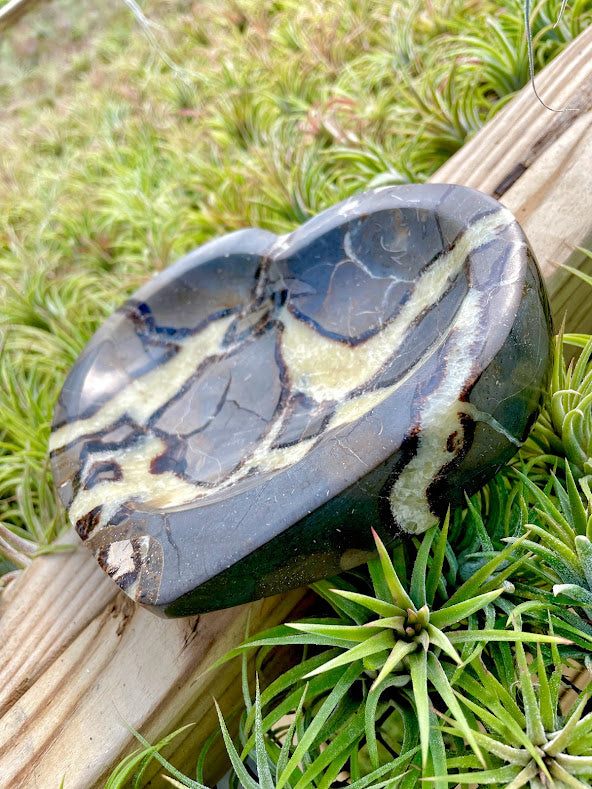 Septarian Crystal Heart Bowl