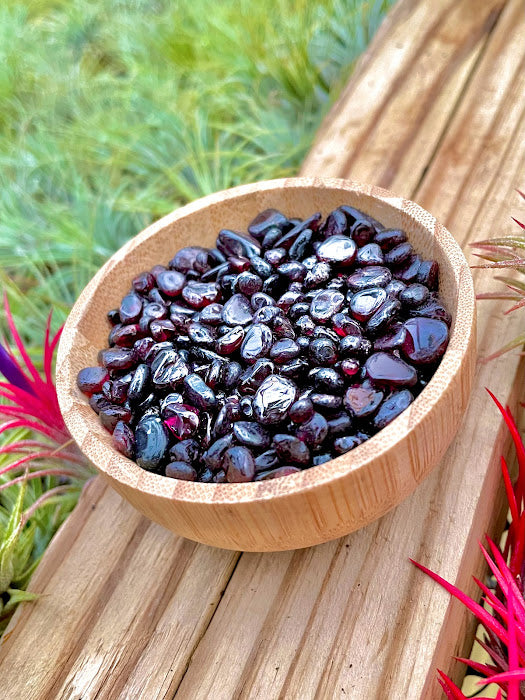 Garnet Crystal Chips 1/4 cup (4oz)