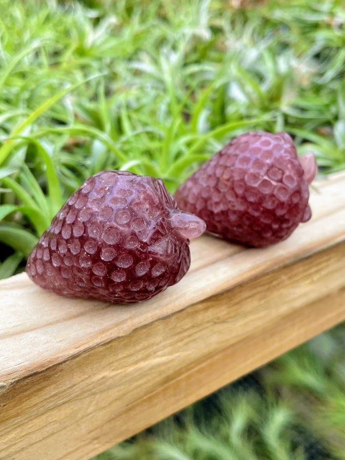 Strawberry Quartz Strawberry Carving